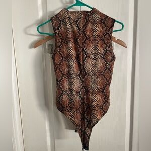 Discreet Snakeskin Bodysuit in Brown and Black